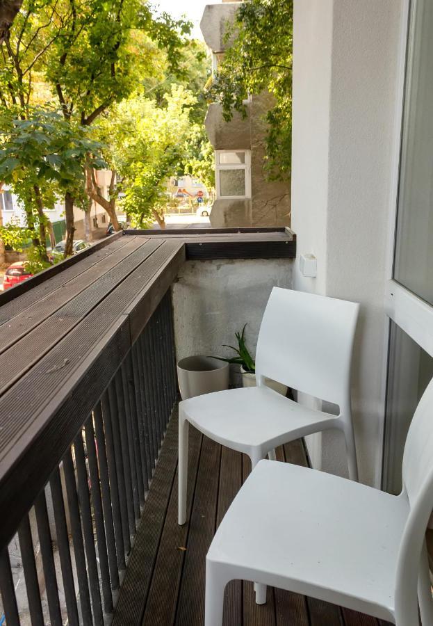 Bright & Spacious 1Bd Apartment With A Charming Balcony By Flat Mаnager Varna Exterior foto